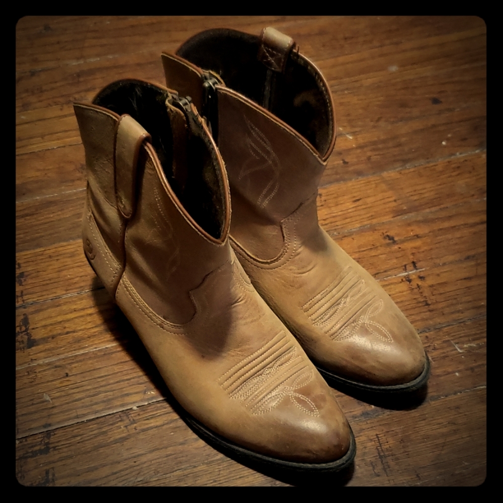 Ariat Darlin' Cowboy Boots (Burnt Sugar)